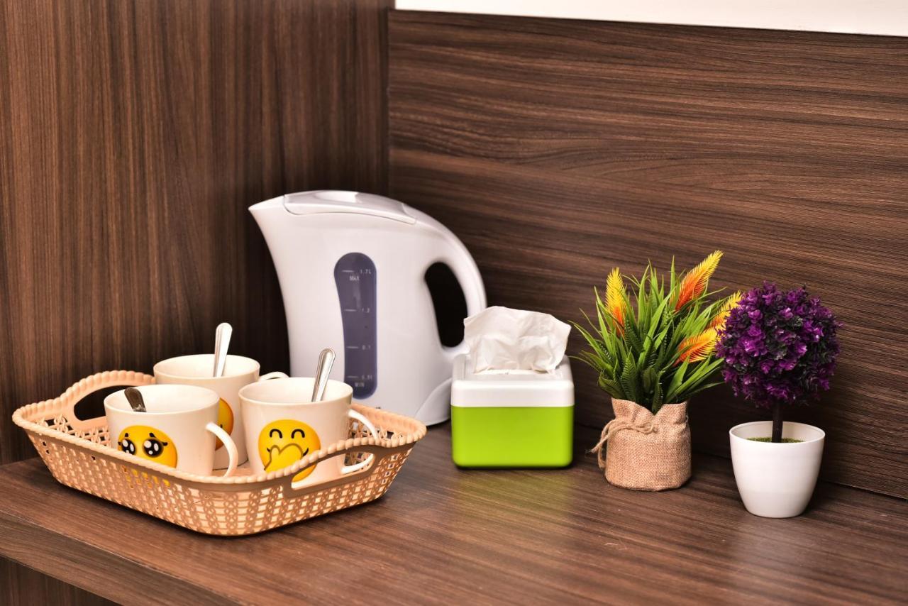 H&F Homestay The Two Owls Nest Aeropod Sovo Studio Room - 2 Queen Bed - Near Airport - Free Parking كوتا كينابالو المظهر الخارجي الصورة