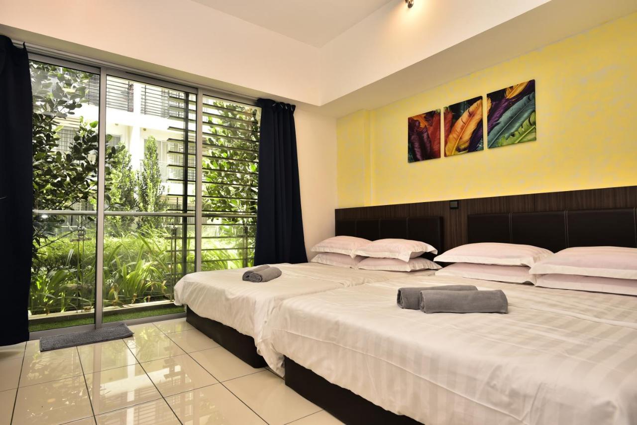 H&F Homestay The Two Owls Nest Aeropod Sovo Studio Room - 2 Queen Bed - Near Airport - Free Parking كوتا كينابالو المظهر الخارجي الصورة